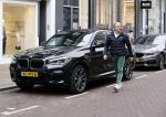Amsterdam 4 maart 2021
Dries Roelvink met zijn BMW X4 op de pc hooftstraat