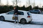 OOstzaan 12 februari 2021
Ferry Doedens en Levy v Wilgen checken samen in bij Hotel v d Valk . Levy rijdt in een dikke mercedes GT 63S AMG