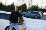 OOstzaan 12 februari 2021
Ferry Doedens en Levy v Wilgen checken samen in bij Hotel v d Valk . Levy rijdt in een dikke mercedes GT 63S AMG