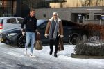 OOstzaan 12 februari 2021
Ferry Doedens en Levy v Wilgen checken samen in bij Hotel v d Valk . Levy rijdt in een dikke mercedes GT 63S AMG