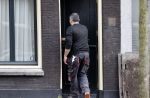 Amsterdam 16 februari 2021
Frank Sanders laat zijn huis/ huizen op de gracht verbouwen .