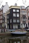 Amsterdam 16 februari 2021
Frank Sanders laat zijn huis/ huizen op de gracht verbouwen .