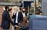 Amsterdam 21 februari 2021
Geert Wilders met zijn beveiliging in het vondelpark bij VondelCS