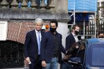 Amsterdam 21 februari 2021
Geert Wilders met zijn beveiliging in het vondelpark bij VondelCS