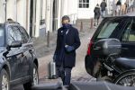 Amsterdam 16 februari 2021
Gerard Spong in zijn Rolls Royce en wandelend op straat met mondkapje.