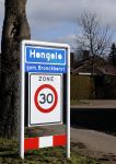 Hengelo 27 februari 2021
Op bezoekbij Martien Meiland die zijn huis verkocht heeft.
Ook spraken wij div mensen in Hengelo die het allemaal heel jammer vinden dat de familie Meiland vertrekt uit Hengelo. We spraken Dave v Aken Luuk Stam Lynet Tiggeloven en Marco Jansen.