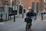 Den Haag 2 maart 2021
Jesse Klaver op de fiets bij het binnenhof.