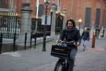 Den Haag 2 maart 2021
Jesse Klaver op de fiets bij het binnenhof.