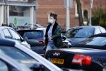 Amsterdam 5 maart 2021
Marieke Elsinga en haar vriend Sander verhuizen naar hun nieuwe huis . De studenten verhuizer verhuist ze.