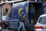 Amsterdam 5 maart 2021
Marieke Elsinga en haar vriend Sander verhuizen naar hun nieuwe huis . De studenten verhuizer verhuist ze.