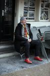 Amsterdam 4 maart 2021
Peter Faber zit elke ochtend tijdens corona bij cafe Kobalt op terras.