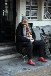 Amsterdam 4 maart 2021
Peter Faber zit elke ochtend tijdens corona bij cafe Kobalt op terras.
