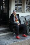 Amsterdam 4 maart 2021
Peter Faber zit elke ochtend tijdens corona bij cafe Kobalt op terras.