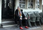 Amsterdam 4 maart 2021
Peter Faber zit elke ochtend tijdens corona bij cafe Kobalt op terras.