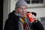 Amsterdam 4 maart 2021
Peter Faber zit elke ochtend tijdens corona bij cafe Kobalt op terras.