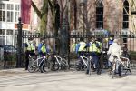 Amsterdam 25 februari 2021
De politie heeft het vondelpark afgesloten ivm drukte