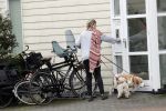 Vinkeveen 15 en 16 oktober 2019
Rachel Hazes in Vinkeveen . Er komen een koerier en een honden uitlaatservice bij haar aan de deur.