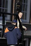 Amsterdam 26 februari 2021
Theo Hiddema in het zonnetje voor zijn huis.