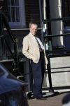 Amsterdam 26 februari 2021
Theo Hiddema in het zonnetje voor zijn huis.