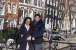 Amsterdam 12 februari 2021
Thierry Baudet en zijn verloofde Davide Heijmans bij de bevroren grachten in Amsterdam.