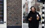 Amsterdam 4 maart 2021
Thomas Dekker met koffietje op straat.