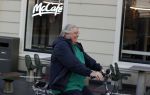 Den Haag 2 maart 2021
Ton Elias fietst door het centrum van Den Haag naar zijn huis toe