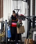 Amsterdam Abcoude 16 februari 2021
Trijntje Oosterhuis vertrekt vanuit haar huurhuis in Amsterdam naar haar nieuwe huis in Abcoude