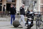 Amsterdam 24 febrruari 2021
Wolter Kroes en kennis Richard hard lopend door het vondelpark