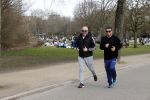 Amsterdam 24 febrruari 2021
Wolter Kroes en kennis Richard hard lopend door het vondelpark