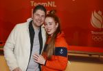 Schiphol 21 februari 2022
De olympische sporters en medaille winnaars komen terug uit Peking en worden gehuldigd in het Hilton Hotel. Antoinette de Jong met verloofde / vriend