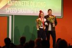 Schiphol 21 februari 2022
De olympische sporters en medaille winnaars komen terug uit Peking en worden gehuldigd in het Hilton Hotel. Antoinette de Jong met verloofde / vriend