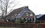 Dieverbrug 26 februari 2022
Boer Remco Aalders met zijn vrouw en hun pasgeboren tweeling . Hun nieuwe boerderij