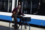 Amsterdam 15 februari 2022
Edwin Oudshoorn met hoed op de fiets in Amsterdam