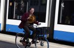 Amsterdam 15 februari 2022
Edwin Oudshoorn met hoed op de fiets in Amsterdam