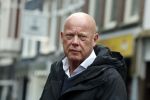Den haag 22 februari 2022
Frits Wester op straat in Den haag