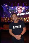 Amsterdam 22 februari 2022
Hans Klok viert zijn 53e verjaardag in the Harbour Club. Later op de avond vraagt hij zijn partner Dann v Ling ten huwelijk. Gerard Joling