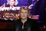 Amsterdam 22 februari 2022
Hans Klok viert zijn 53e verjaardag in the Harbour Club. Later op de avond vraagt hij zijn partner Dann v Ling ten huwelijk.
