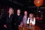 Amsterdam 22 februari 2022
Hans Klok viert zijn 53e verjaardag in the Harbour Club. Later op de avond vraagt hij zijn partner Dann v Ling ten huwelijk.