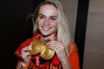 Schiphol 21 februari 2022
De olympische sporters en medaille winnaars komen terug uit Peking en worden gehuldigd in het Hilton Hotel. Irene Schouten