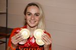 Schiphol 21 februari 2022
De olympische sporters en medaille winnaars komen terug uit Peking en worden gehuldigd in het Hilton Hotel. Irene Schouten