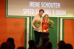 Schiphol 21 februari 2022
De olympische sporters en medaille winnaars komen terug uit Peking en worden gehuldigd in het Hilton Hotel. Irene Schouten met partner vriend Verloofde Dirkjan Mak