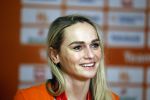 Schiphol 21 februari 2022
De olympische sporters en medaille winnaars komen terug uit Peking en worden gehuldigd in het Hilton Hotel. Irene Schouten