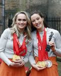 Den Haag 22 februari 2022
De nederlandse medaille winnaars zijn te gast van Premier Mark Rutte voor een lunch in de ridderzaal.
Aanwezig oa Irene Schouten Suzanne Schulting Ireen Wust Thomas Krol Antoinette de Jong Marijke Groenewoud Selma Poutsma Yara v kerkhof Xandra Velzeboer Kimberley Bos Patrick Roest en Kjeld Nuis