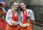 Den Haag 22 februari 2022
De nederlandse medaille winnaars zijn te gast van Premier Mark Rutte voor een lunch in de ridderzaal.
Aanwezig oa Irene Schouten Suzanne Schulting Ireen Wust Thomas Krol Antoinette de Jong Marijke Groenewoud Selma Poutsma Yara v kerkhof Xandra Velzeboer Kimberley Bos Patrick Roest en Kjeld Nuis