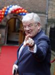 Den Haag 22 februari 2022
De nederlandse medaille winnaars zijn te gast van Premier Mark Rutte voor een lunch in de ridderzaal.
Aanwezig oa Irene Schouten Suzanne Schulting Ireen Wust Thomas Krol Antoinette de Jong Marijke Groenewoud Selma Poutsma Yara v kerkhof Xandra Velzeboer Kimberley Bos Patrick Roest en Kjeld Nuis. Buregemeester Jan v Zanen