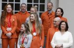 Den Haag 22 februari 2022
De nederlandse medaille winnaars zijn te gast bij Koning Willem Alexander en Koningin Maxima op paleis Noordeinde. Aanwezig oa Irene Schouten Suzanne Schulting Ireen Wust Thomas Krol Antoinette de Jong Marijke Groenewoud Selma Poutsma Yara v kerkhof Xandra Velzeboer Kimberley Bos Patrick Roest en Kjeld Nuis