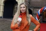 Den Haag 22 februari 2022
De nederlandse medaille winnaars zijn te gast van Premier Mark Rutte voor een lunch in de ridderzaal.
Aanwezig oa Irene Schouten Suzanne Schulting Ireen Wust Thomas Krol Antoinette de Jong Marijke Groenewoud Selma Poutsma Yara v kerkhof Xandra Velzeboer Kimberley Bos Patrick Roest en Kjeld Nuis