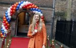 Den Haag 22 februari 2022
De nederlandse medaille winnaars zijn te gast van Premier Mark Rutte voor een lunch in de ridderzaal.
Aanwezig oa Irene Schouten Suzanne Schulting Ireen Wust Thomas Krol Antoinette de Jong Marijke Groenewoud Selma Poutsma Yara v kerkhof Xandra Velzeboer Kimberley Bos Patrick Roest en Kjeld Nuis