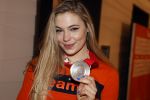 Schiphol 21 februari 2022
De olympische sporters en medaille winnaars komen terug uit Peking en worden gehuldigd in het Hilton Hotel. Jutta v Leerdam en vriendinnen