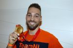 Schiphol 21 februari 2022
De olympische sporters en medaille winnaars komen terug uit Peking en worden gehuldigd in het Hilton Hotel. Kjeld Nuis